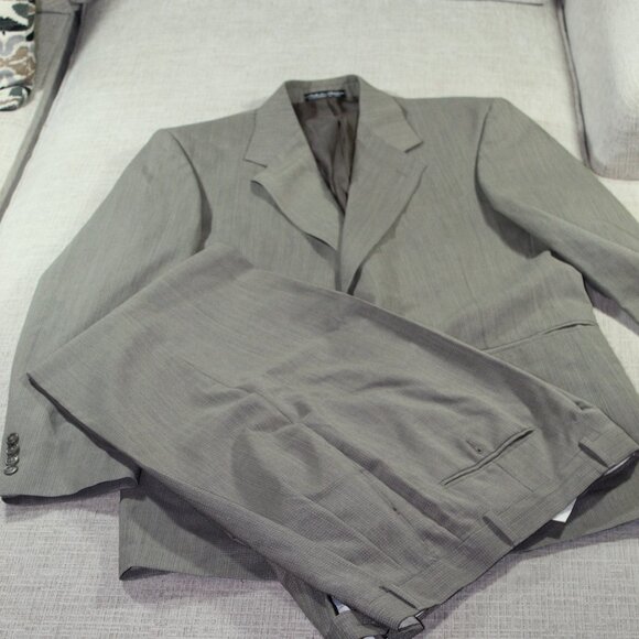 Kilburn and Finch Light Brown Suit 40L - Picture 1 of 13